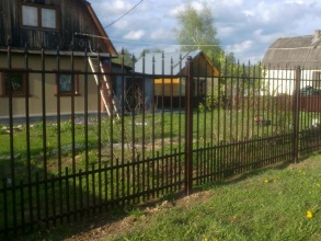 Сварные заборы с утрамбовкой щебнем 12 метров фото в Кореновске